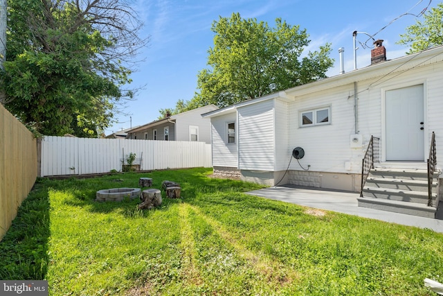 341 Ives Ave, Penns Grove, NJ 08069 - view of yard featuring a fire pit and a patio area