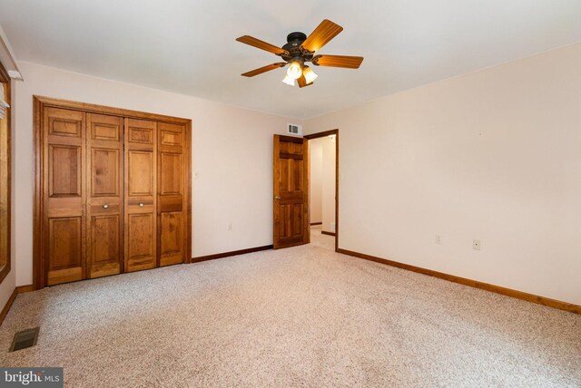 4 Apple Tree Ln, Hummelstown, PA 17036 - unfurnished bedroom with light carpet and ceiling fan