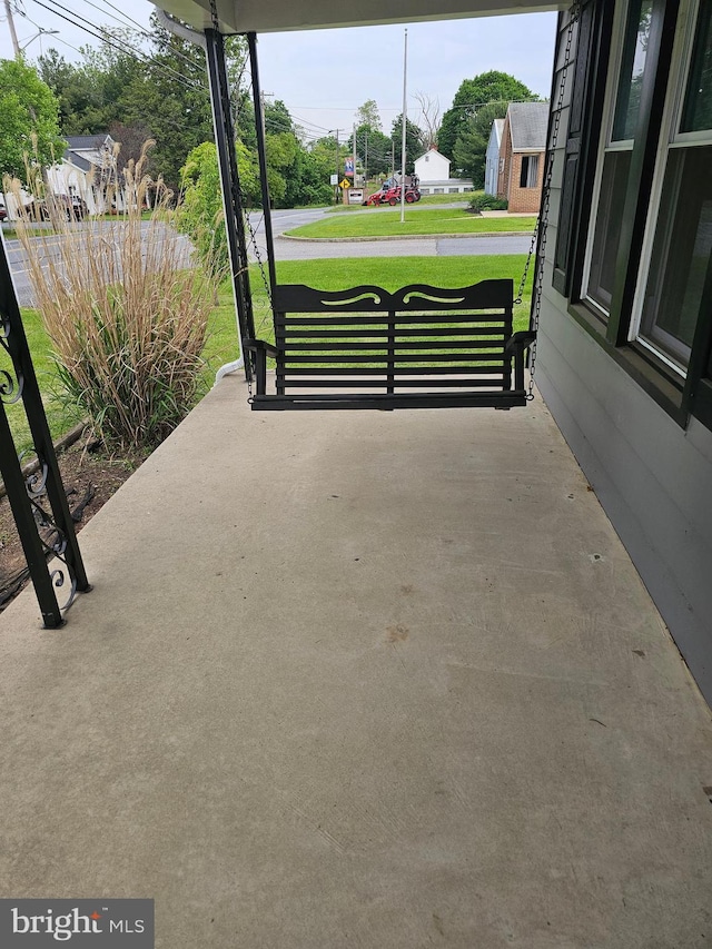 10992 Roxbury Rd, Orrstown, PA 17244 - view of patio