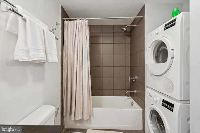 200 Lincoln Ave Unit 304, Phoenixville, PA 19460 - bathroom with stacked washer and clothes dryer, shower / tub combo, and toilet