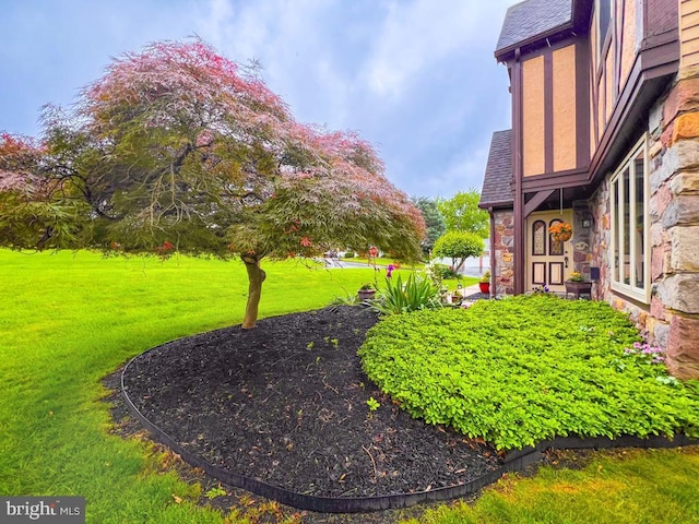 500 Newport Cir, Langhorne, PA 19053 - view of green lawn