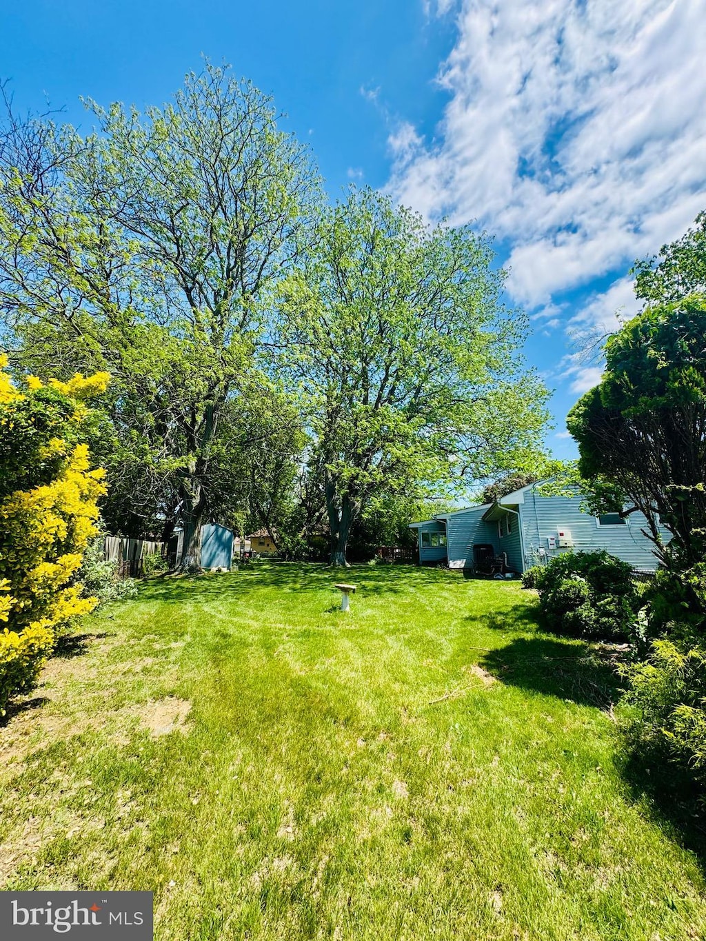 1 Lamont Rd, Burlington, NJ 08016 - view of green lawn