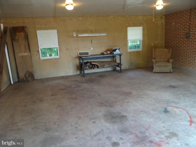 2145 Hillview Dr W, Fayetteville, PA 17222 - view of garage