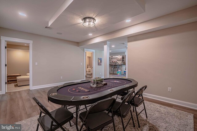 232 Cobblestone Ln, Bethlehem, PA 18020 - dining area with wood finished floors, recessed lighting, and baseboards