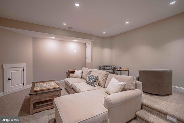 232 Cobblestone Ln, Bethlehem, PA 18020 - carpeted living room featuring recessed lighting and baseboards