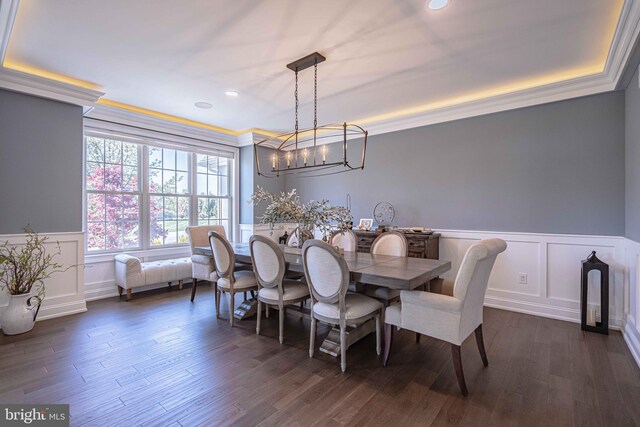 232 Cobblestone Ln, Bethlehem, PA 18020 - dining area with a wainscoted wall, a decorative wall, dark wood finished floors, recessed lighting, and a chandelier