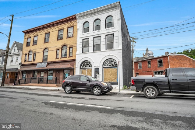 19 Valley St, Lewistown, PA 17044 - view of property