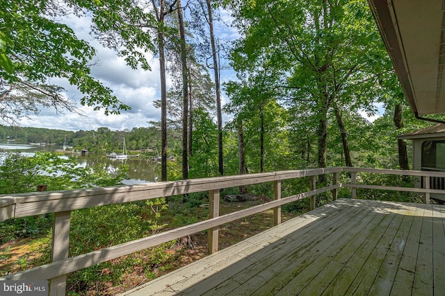 109 Kingfisher Cir, Weems, VA 22576 - wooden deck with a water view