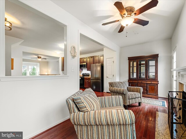 73 Don Quixote Dr, Charles Town, WV 25414