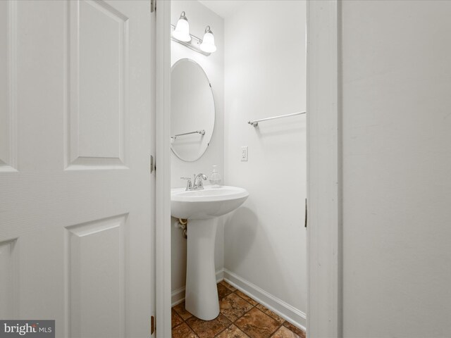 73 Don Quixote Dr, Charles Town, WV 25414
