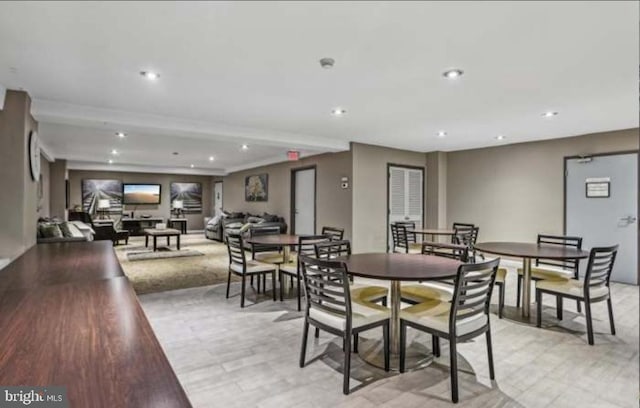 1900 Lyttonsville Rd Unit 216, Silver Spring, MD 20910 - dining room with recessed lighting