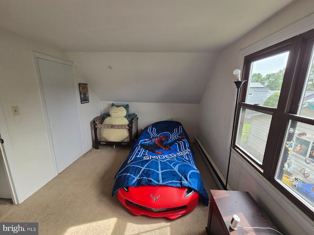 33 Middlebury Ln, Willingboro, NJ 08046 - carpeted bedroom featuring vaulted ceiling