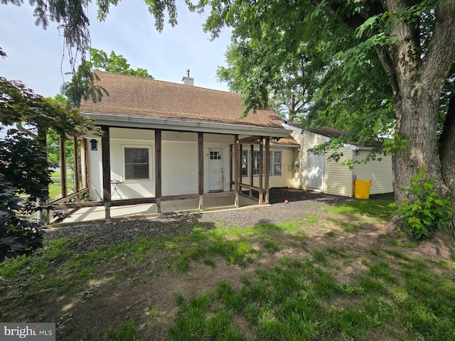 33 Middlebury Ln, Willingboro, NJ 08046 - back of house featuring a chimney