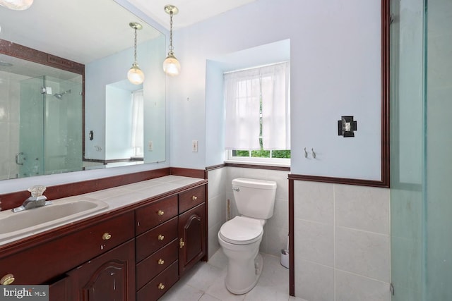 120 Appleview Ct, Locust Grove, VA 22508 - full bathroom featuring tile walls, toilet, vanity, a shower stall, and a wainscoted wall