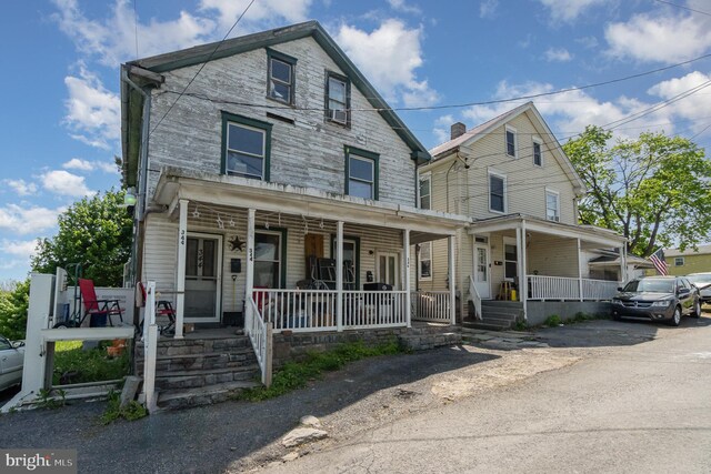 346 W Burkhart Ave, Chambersburg, PA 17201 - townhome / multi-family property with covered porch