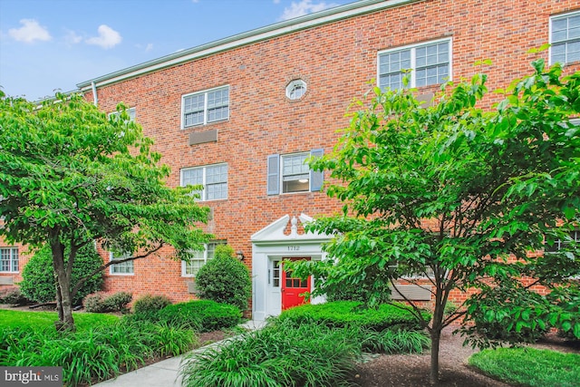 1712 W Abingdon Dr Unit 102, Alexandria, VA 22314 - view of front of home with brick siding