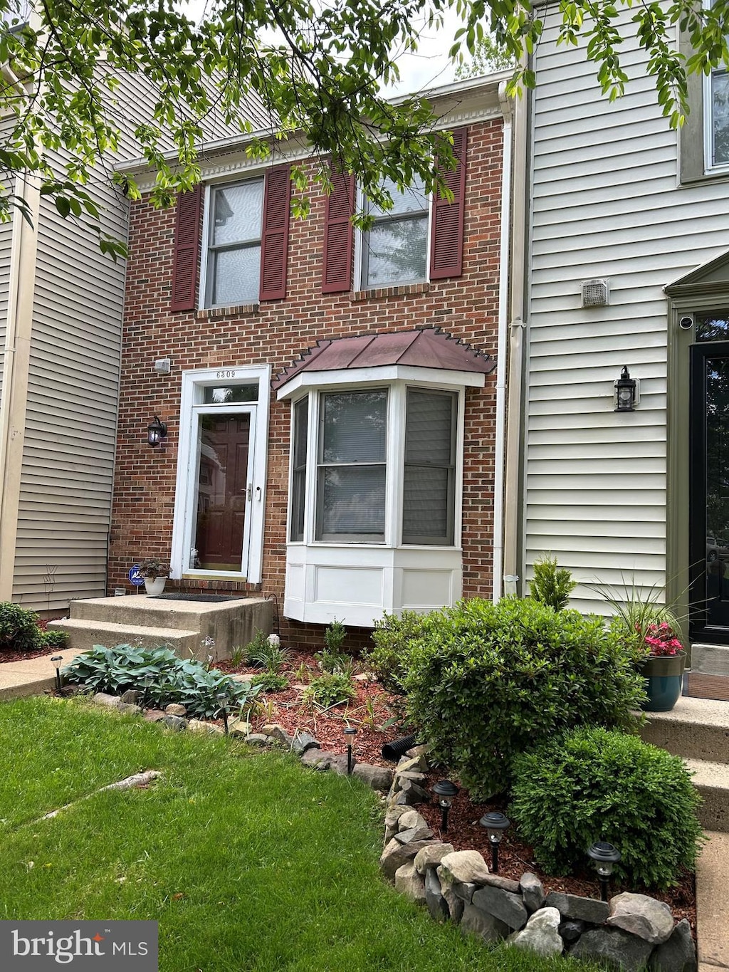 6309 Mary Todd Ct, Centreville, VA 20121 - view of front of house featuring brick siding