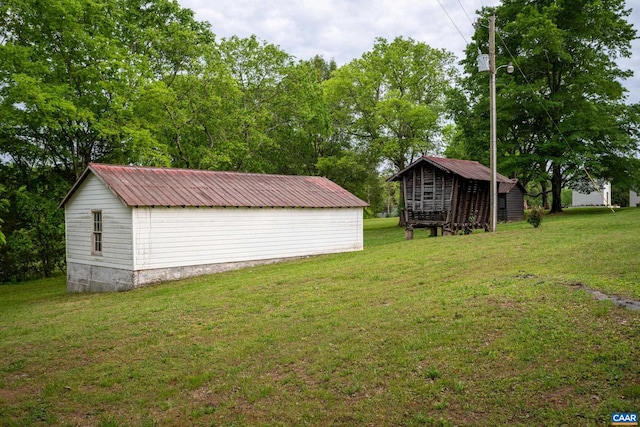 3276 Buckingham Springs Rd, Dillwyn, VA 23936 - view of green lawn with an outdoor structure