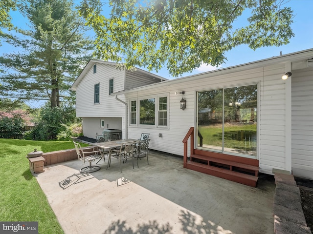 25109 Hickory Ridge Ln, Gaithersburg, MD 20882 - view of patio