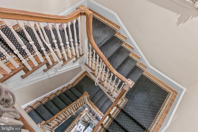 stairway with ornamental molding