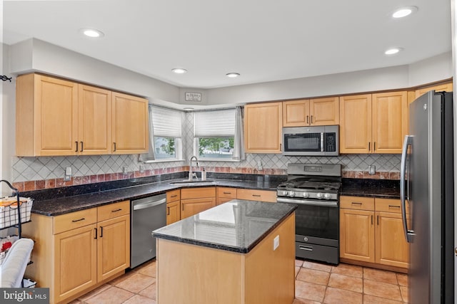 106 Hedgerow Ct, Deptford, NJ 08096 - kitchen featuring appliances with stainless steel finishes, a sink, tasteful backsplash, dark stone counters, and recessed lighting