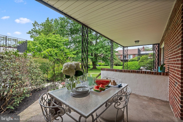 922 Montgomery Ave Unit E2, Bryn Mawr, PA 19010 - view of patio / terrace with outdoor dining space