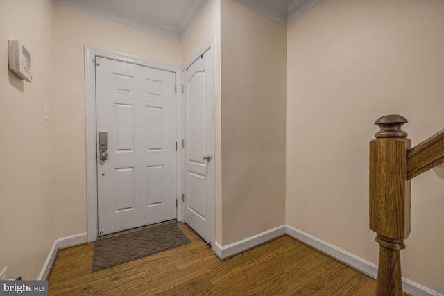 3334 Castle Ridge Cir Unit 8, Silver Spring, MD 20904 - entrance foyer featuring ornamental molding, wood finished floors, and baseboards