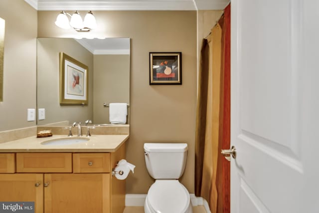 5526 Macarthur Blvd NW, Washington, DC 20016 - full bathroom with crown molding, vanity, toilet, and baseboards