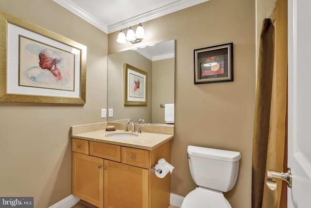 5526 Macarthur Blvd NW, Washington, DC 20016 - bathroom with crown molding, toilet, vanity, and baseboards