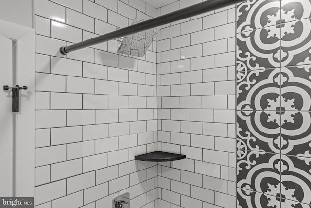 669 Worthington Dr, Warminster, PA 18974 - bathroom with a tile shower