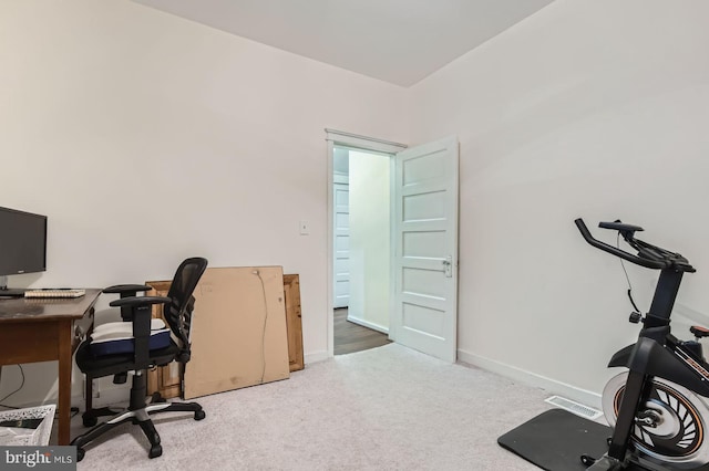 5622 Pilgrim Rd, Baltimore, MD 21214 - office space with carpet flooring and baseboards