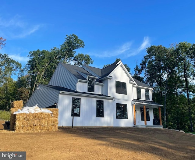 view of modern farmhouse