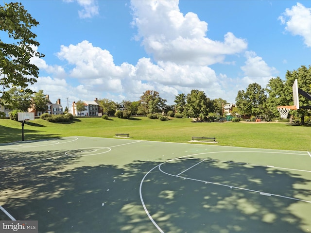 1604 Hunting Creek Dr Unit B, Alexandria, VA 22314 - view of basketball court with community basketball court and a lawn