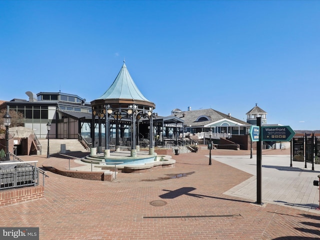 1604 Hunting Creek Dr Unit B, Alexandria, VA 22314 - view of community with a gazebo