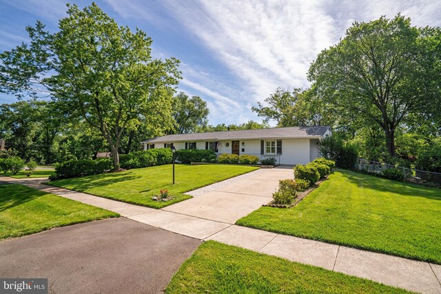 5101 Ampthill Dr, Alexandria, VA 22312 - single story home with concrete driveway