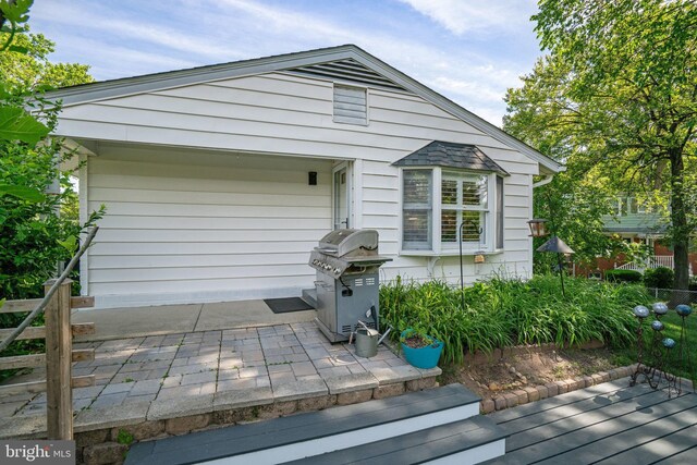 5101 Ampthill Dr, Alexandria, VA 22312 - wooden deck featuring a grill
