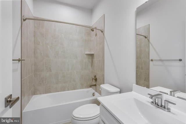 14 Chesapeake Ln Unit C, La Plata, MD 20646 - full bathroom featuring toilet, vanity, and shower / tub combination