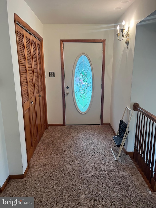 313 Northfield Ave, Waynesboro, PA 17268 - carpeted entryway with baseboards