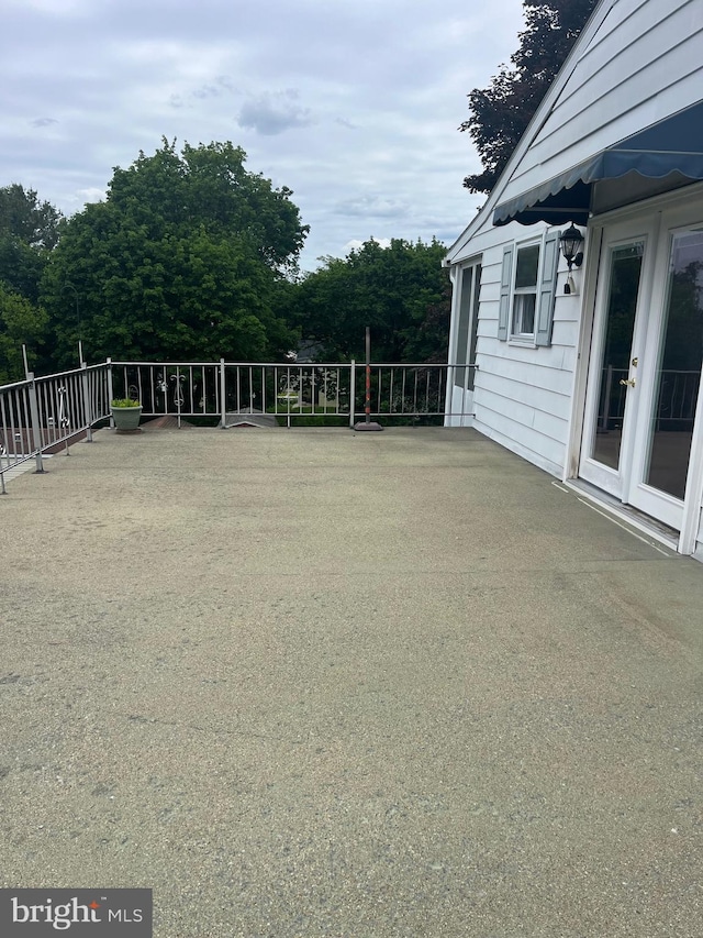 313 Northfield Ave, Waynesboro, PA 17268 - view of yard