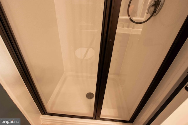 14365 Salsbury Ct, Woodbridge, VA 22193 - bathroom view of a stall shower