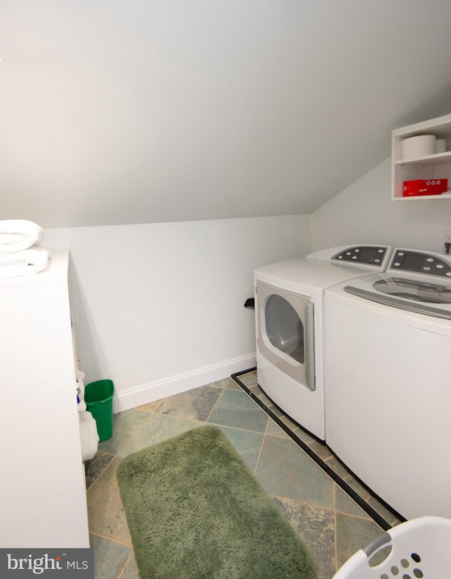 5470 Moose Lodge Rd, Cambridge, MD 21613 - laundry room featuring washing machine and clothes dryer and baseboards