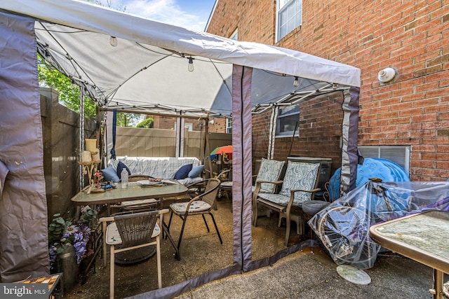 2054 Harbour Dr, Palmyra, NJ 08065 - view of patio featuring fence