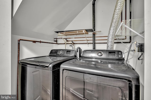 73 Doe Ct, Monmouth Junction, NJ 08852 - clothes washing area with washing machine and dryer