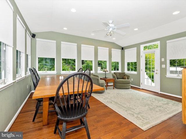 6470 Saddlebrook Ln, Frederick, MD 21701 - sunroom with vaulted ceiling
