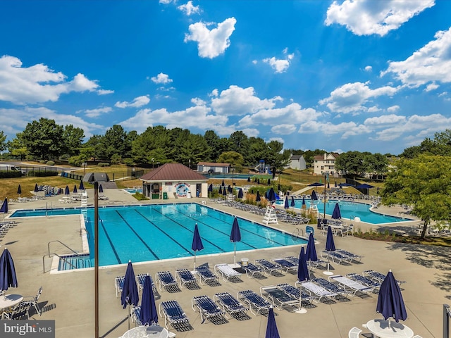 6470 Saddlebrook Ln, Frederick, MD 21701 - community pool with fence and a patio area