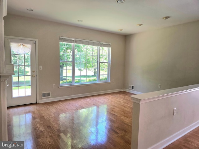 10 Honeyflower, Bordentown, NJ 08620 - empty room featuring baseboards, wood finished floors, and recessed lighting