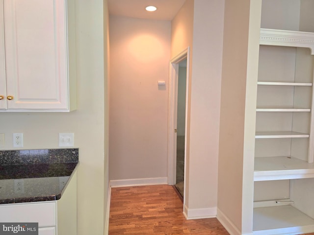 10 Honeyflower, Bordentown, NJ 08620 - hall featuring wood finished floors, baseboards, and recessed lighting