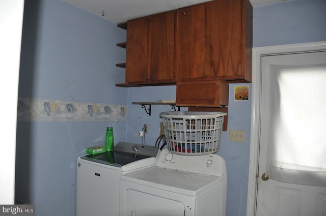 2147 Cloverleaf Rd, Mount Joy, PA 17552 - laundry room with independent washer and dryer, healthy amount of natural light, and cabinet space