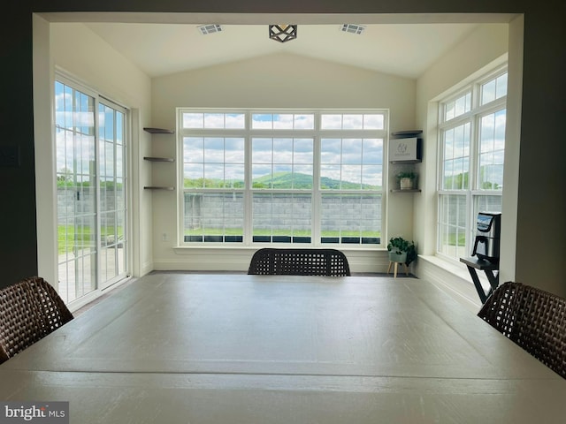 128 Eagle Rd, Dillsburg, PA 17019 - dining area featuring lofted ceiling