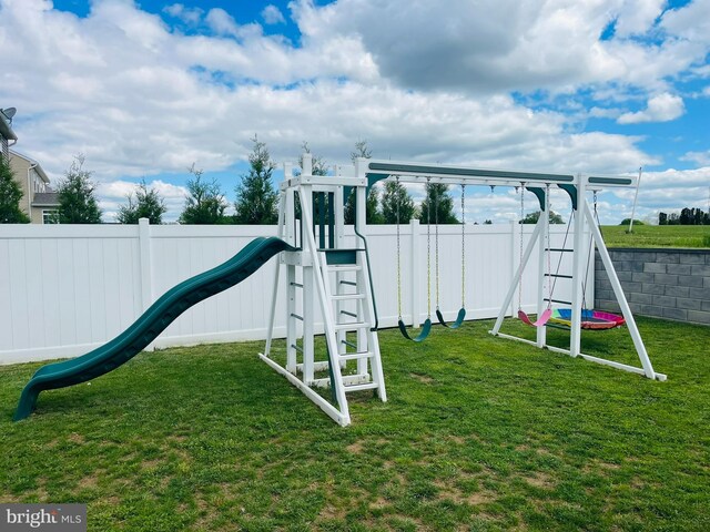 128 Eagle Rd, Dillsburg, PA 17019 - view of playground